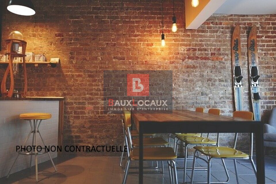 Retail in Salon-de-Provence for sale Interior Photo- Image 1 of 5