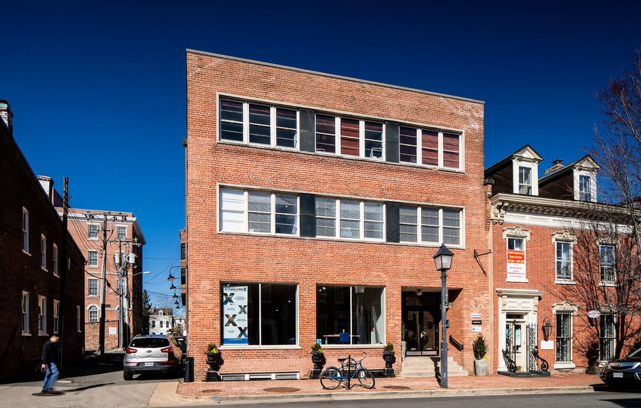 113 S Columbus St, Alexandria, VA for rent - Building Photo - Image 1 of 3