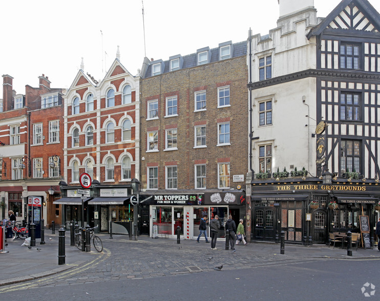 10-11 Moor St, London for sale - Primary Photo - Image 1 of 1