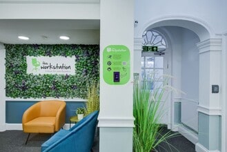 15 London End, Beaconsfield to rent Interior Photo- Image 2 of 5