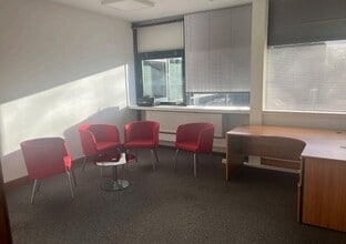 Gemini Crescent, Dundee to rent Building Photo- Image 1 of 1