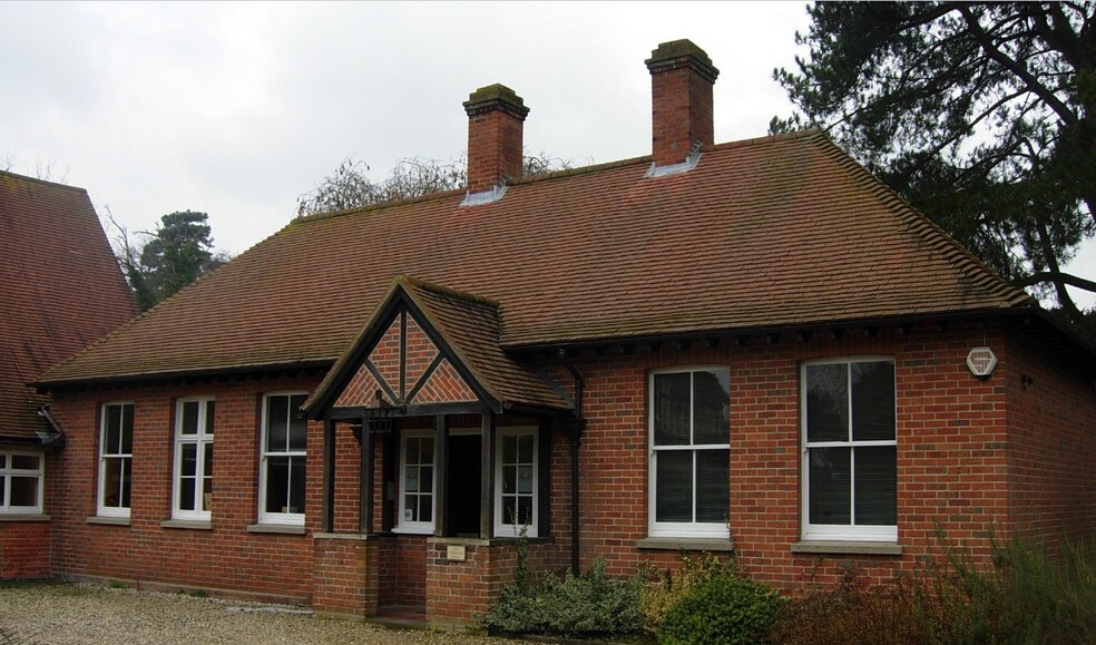 School Rd, Ardington for sale - Primary Photo - Image 1 of 1