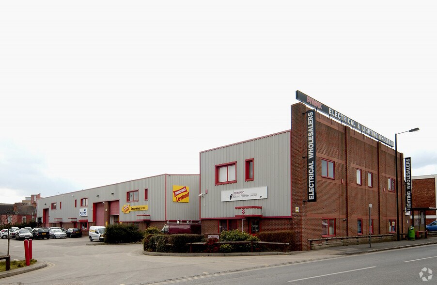 Oxford Rd, Harrow for sale - Primary Photo - Image 1 of 1