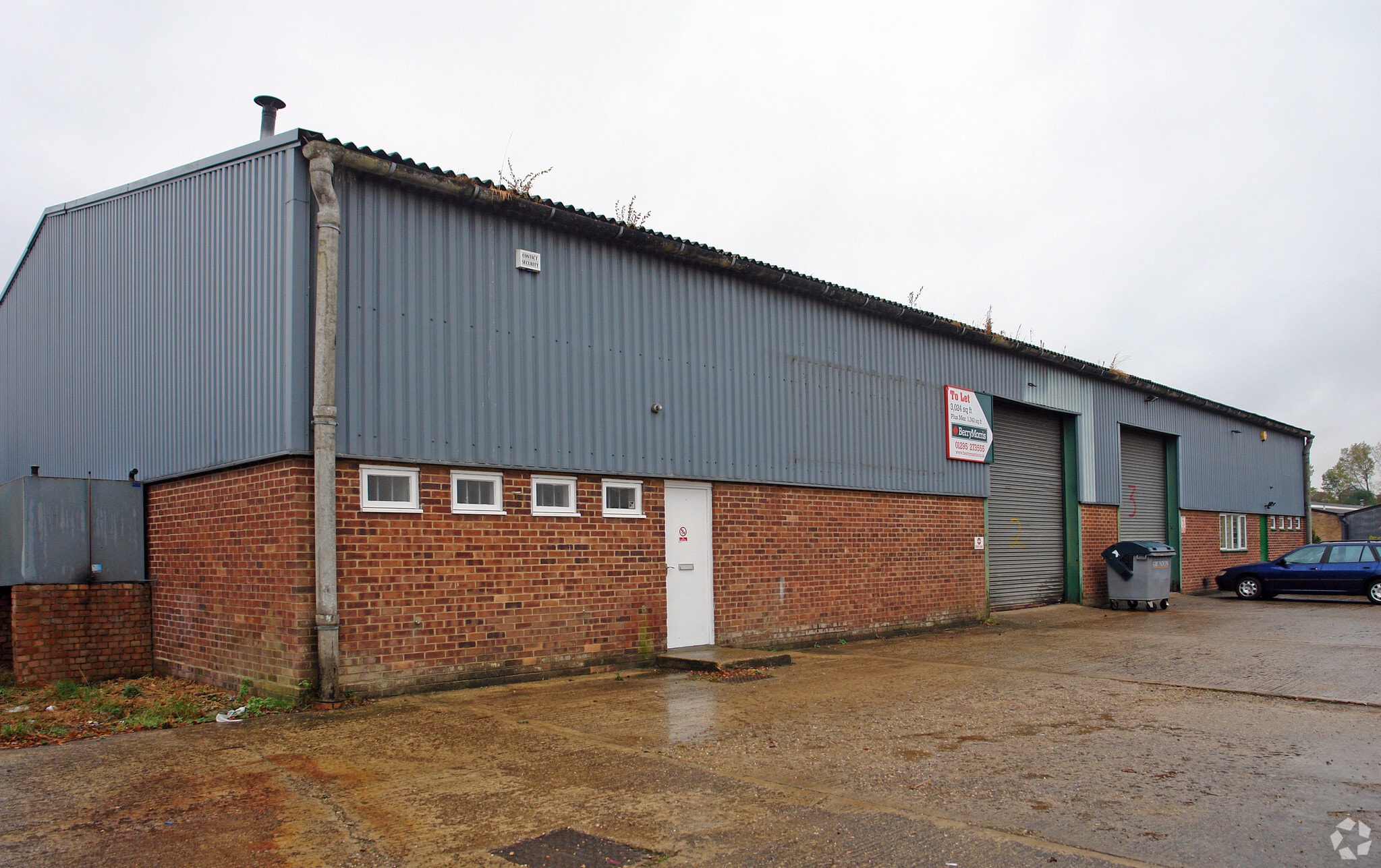 Shires Rd, Brackley for sale Primary Photo- Image 1 of 1