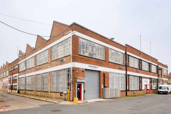 More details for 3 Boundary Rd, Wembley - Industrial to Rent