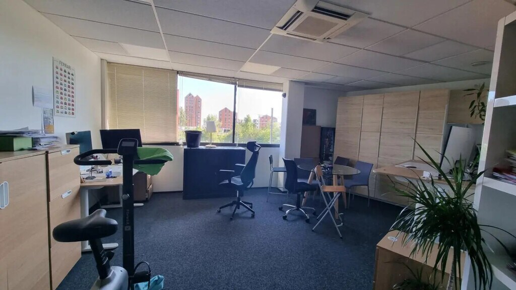 Vente Bureaux 27 m² - Photo 1