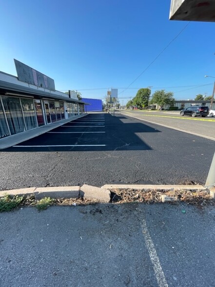 802-806 N Gray St, Killeen, TX for rent - Building Photo - Image 1 of 5