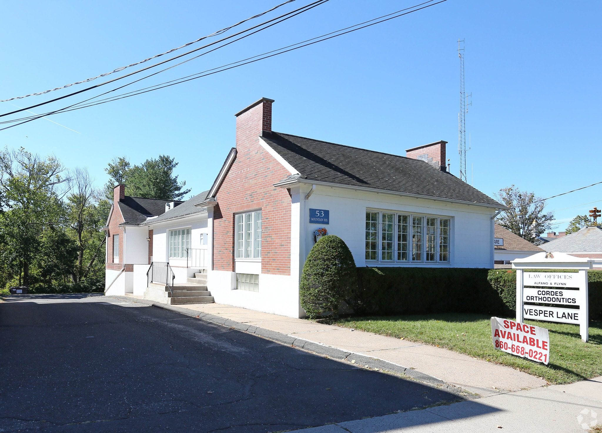 53 Mountain Rd, Suffield, CT for sale Primary Photo- Image 1 of 1