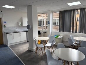 37 New Walk, Leicester to rent Interior Photo- Image 2 of 4