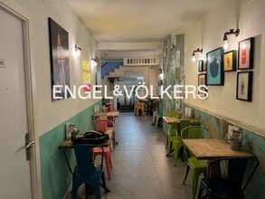 Retail in Barcelona, Barcelona to rent Interior Photo- Image 2 of 14
