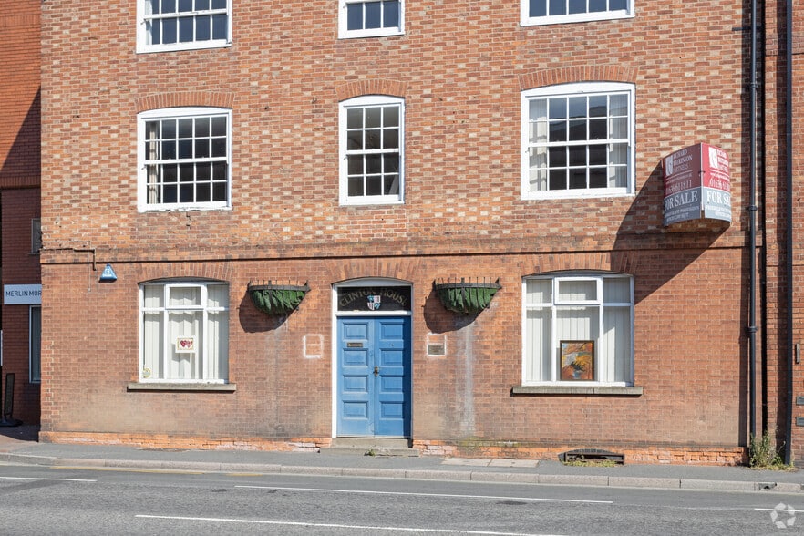 12A Lombard St, Newark to rent - Building Photo - Image 2 of 4