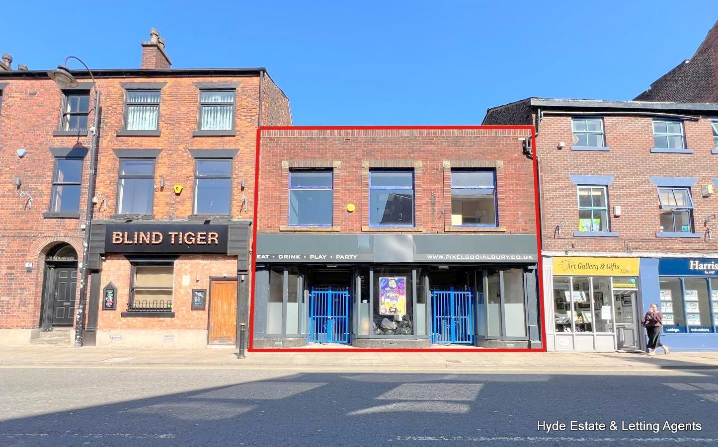 12 Bolton St, Bury to rent Building Photo- Image 1 of 22