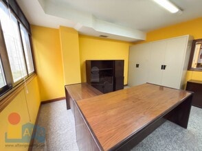Office in Vigo, Pontevedra to rent Interior Photo- Image 1 of 10