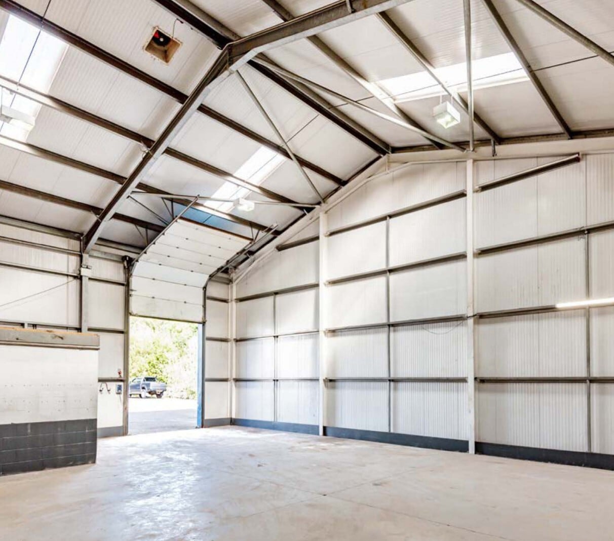 Faraday Rd, Glenrothes to rent Interior Photo- Image 1 of 2