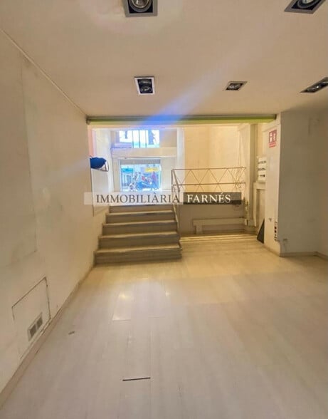 Retail in Sabadell, Barcelona to rent - Primary Photo - Image 1 of 1