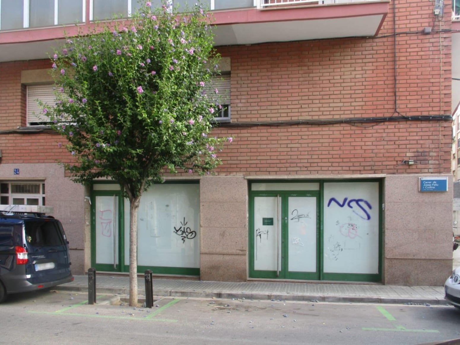 Build-to-Rent in Cornellà de Llobregat, Barcelona for sale Primary Photo- Image 1 of 3