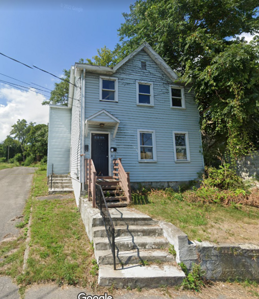 748 Albany St, Schenectady, NY for sale - Primary Photo - Image 1 of 1