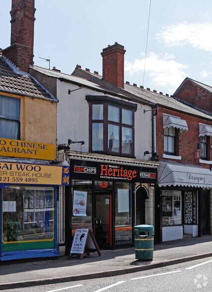 12 Oldbury Rd, Rowley Regis to rent - Building Photo - Image 2 of 2