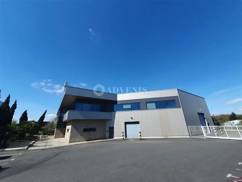 Location Local d'activités 1 313 m² - Photo 1