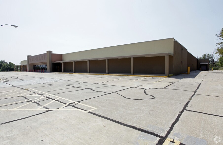 1004 N Broadway St, Cleveland, OK for rent - Building Photo - Image 3 of 7