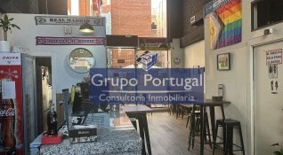 Retail in Madrid, Madrid to rent Interior Photo- Image 1 of 9