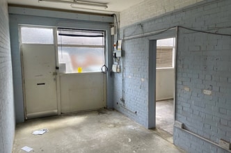 108-109 Liscombe, Bracknell to rent Interior Photo- Image 2 of 5