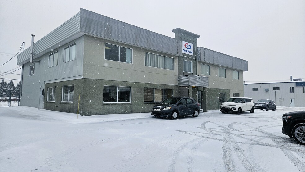 550 Rue Adanac, Québec, QC for rent - Building Photo - Image 1 of 5