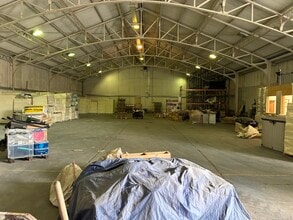 Unit 1A Ford Farm, Welsh Road, Offchurch, Cubbington to rent Interior Photo- Image 1 of 2