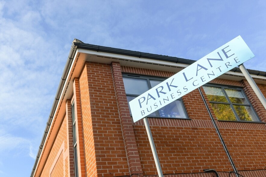 Park Ln, Nottingham to rent - Building Photo - Image 3 of 7