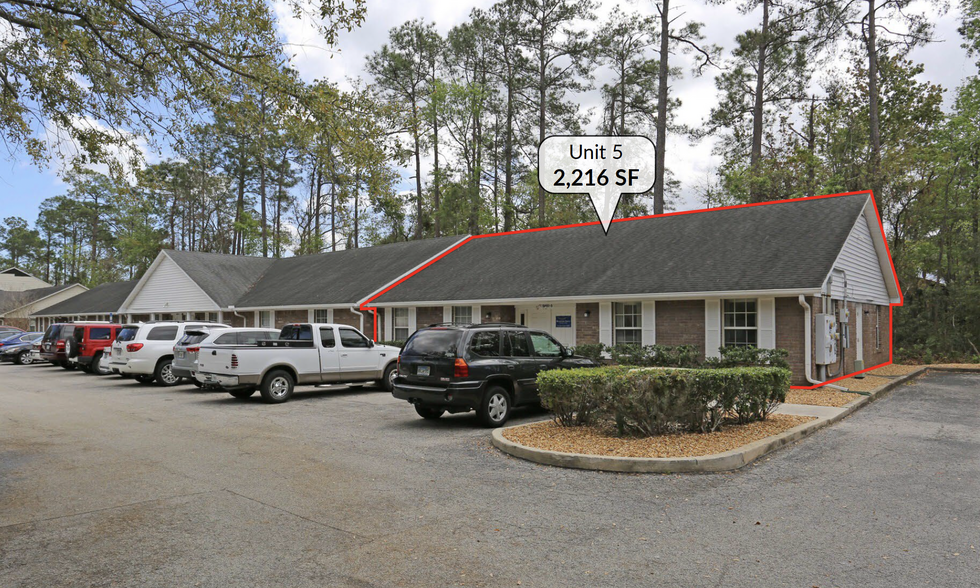 3810 Williamsburg Park Blvd, Jacksonville, FL for rent - Building Photo - Image 1 of 10