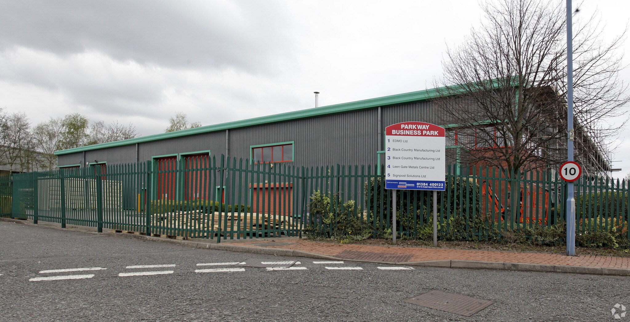 Clarendon Dr, Tipton for sale Primary Photo- Image 1 of 1