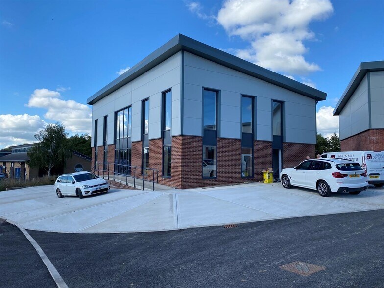 8A-8C Rolls Mill Way, Sturminster Newton to rent - Building Photo - Image 2 of 7