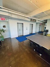 2-14 Boul Désaulniers, Saint-lambert, QC to rent Interior Photo- Image 1 of 7