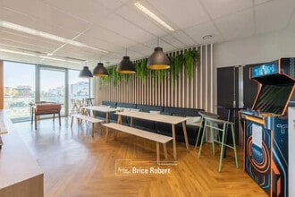 Office in Lyon to rent Interior Photo- Image 2 of 7