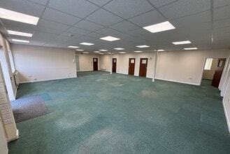 8 Riverside Vw, Wickham Market to rent Interior Photo- Image 2 of 5
