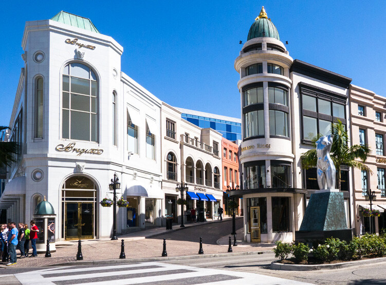 202-270 N Rodeo Dr, Beverly Hills, CA for rent - Building Photo - Image 1 of 9