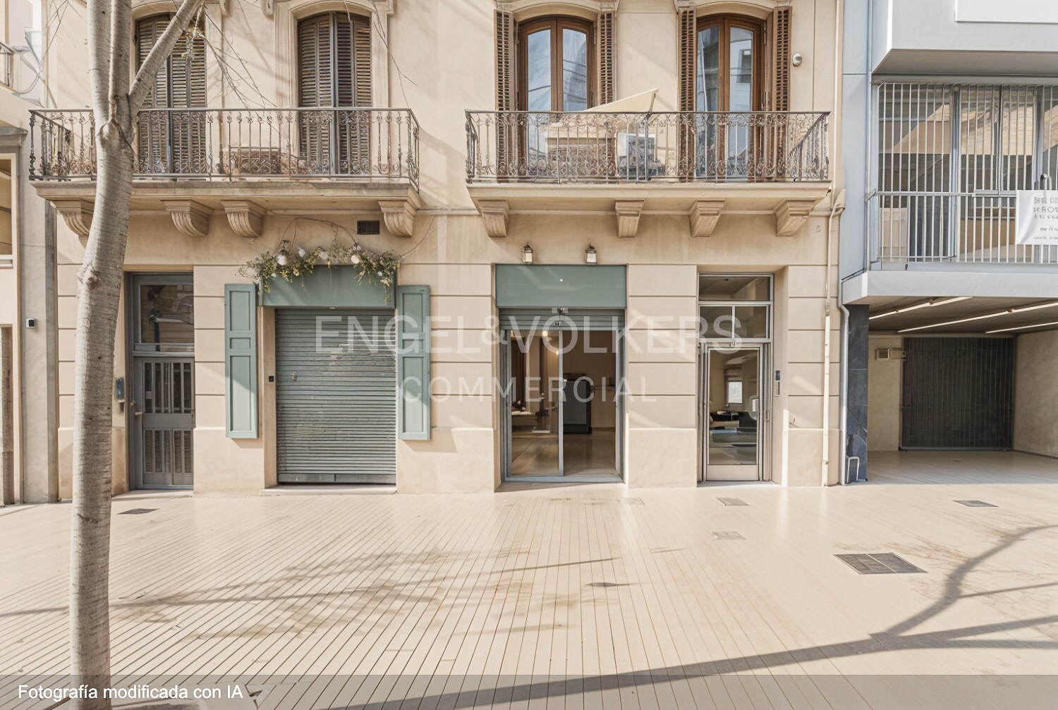 Retail in Barcelona, Barcelona to rent Primary Photo- Image 1 of 4