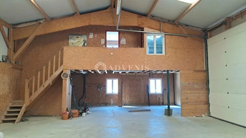 Light Industrial in Thouaré-sur-Loire to rent - Interior Photo - Image 3 of 7