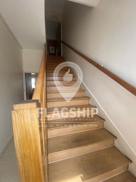 Office in Mareuil-lès-Meaux for sale - Interior Photo - Image 3 of 6