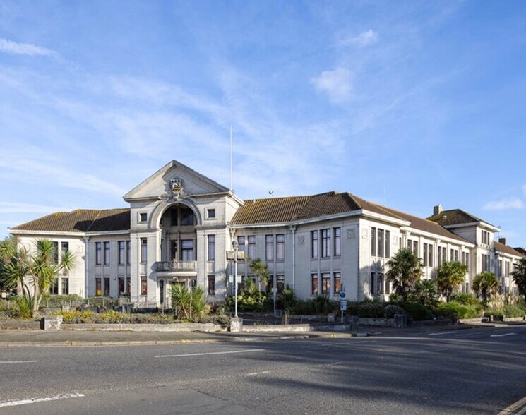 Bourne Av, Bournemouth for sale - Building Photo - Image 2 of 8