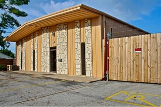 1826 Ojeman Rd, Houston, TX for sale Building Photo- Image 1 of 1