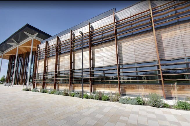 Dirac Cres, Bristol for sale Primary Photo- Image 1 of 1