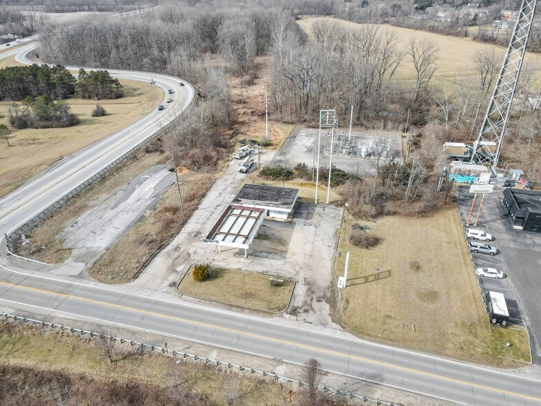 1310 Columbus Rd, Granville, OH for rent - Aerial - Image 1 of 26