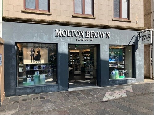 17 Queen St, Jersey to rent Building Photo- Image 1 of 3