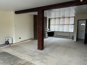 349 The Green, Chorley to rent Construction Photo- Image 2 of 3