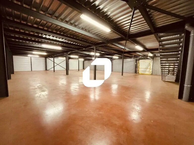 471 Rue Louis Arnal, Lozanne to rent - Building Photo - Image 2 of 29