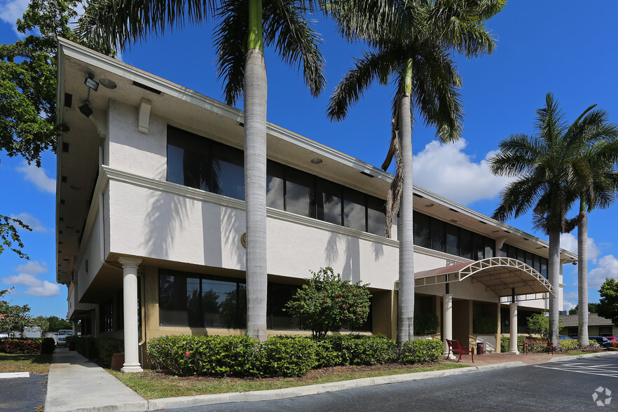 2393 S Congress Ave, West Palm Beach, FL for sale - Primary Photo - Image 1 of 1