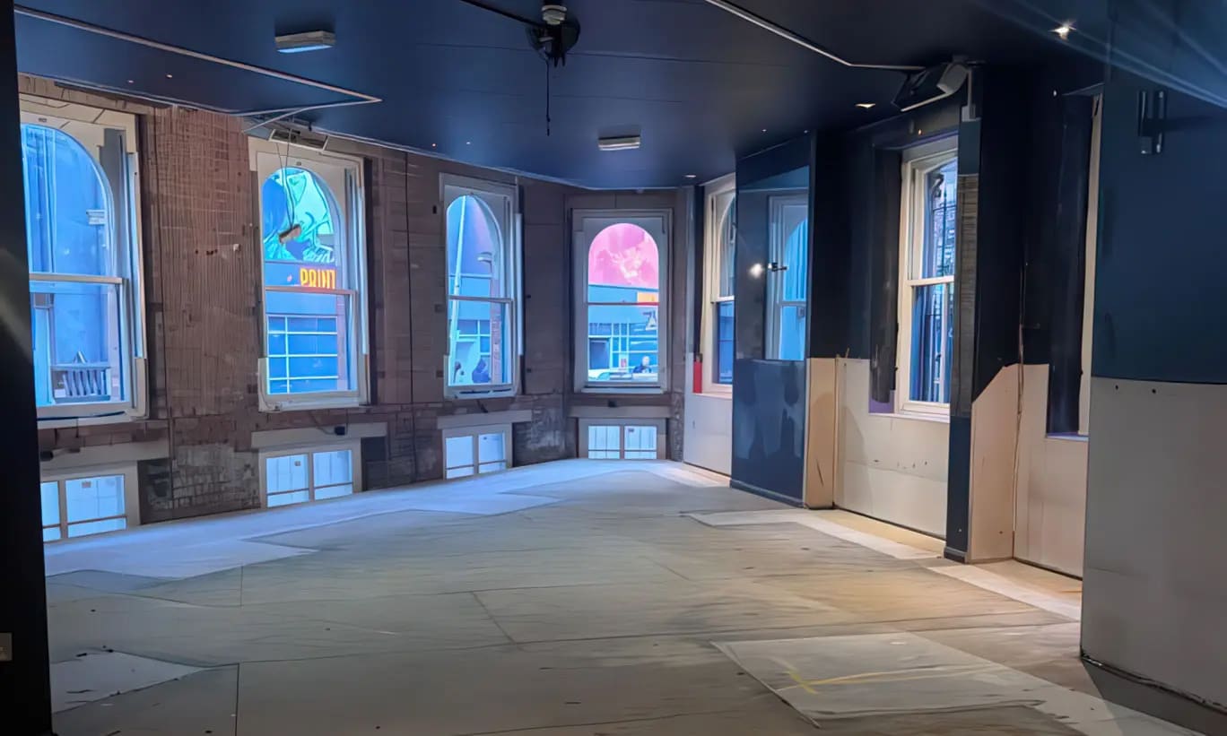 8 Dantzic St, Manchester to rent Interior Photo- Image 1 of 1