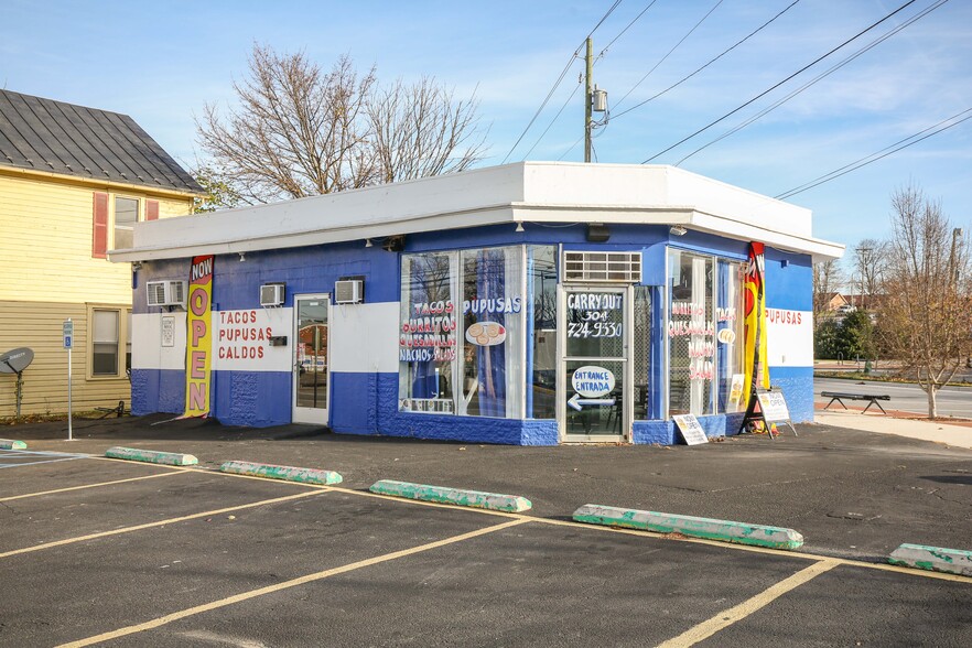 211 S Mildred St, Ranson, WV for sale - Building Photo - Image 1 of 1