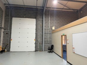 Newton Hl, Ollerton to rent Interior Photo- Image 2 of 5